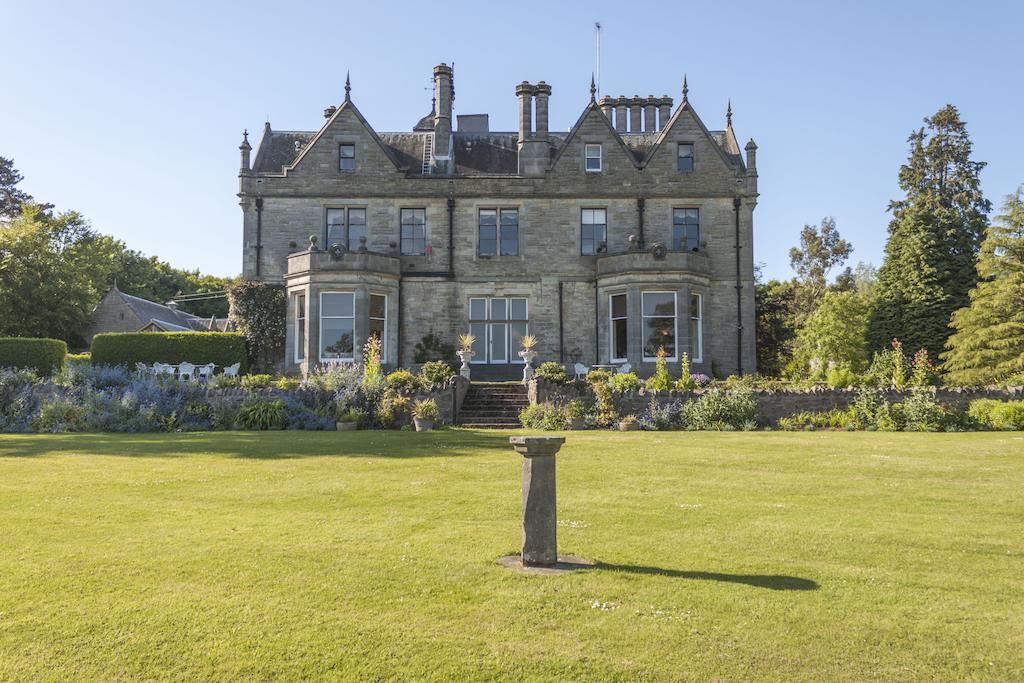Craigsanquhar House Hotel Logie  ภายนอก รูปภาพ